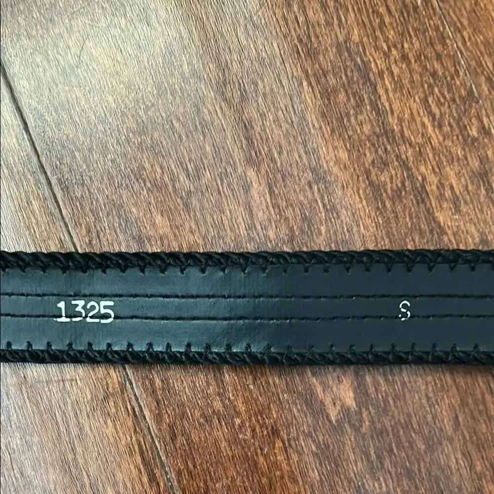 Super Vintage, Super Cool Black and Burgundy Fabric and Ribbon Belt, Size Small